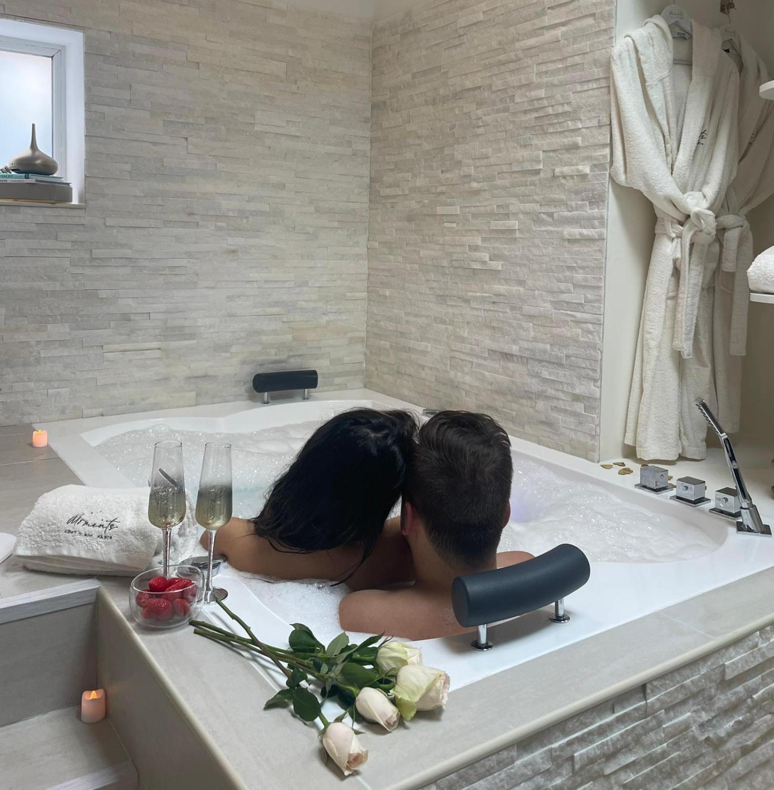 Moments Loft & Spa Paris Montesson Luaran gambar